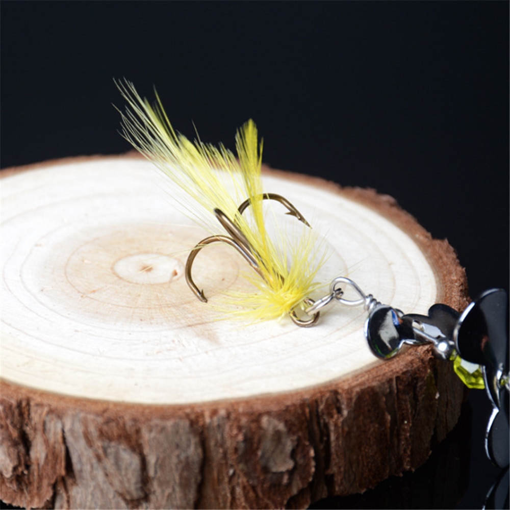 1pcs Rotating Spinner Sequins Fishing Lure 10g/7cm Wobbler Bait with Feather Fishing Tackle for Bass Trout Perch Pike