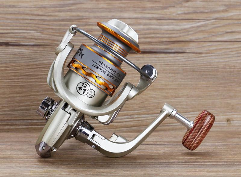 2020 New Fishing coil Wooden handshake 12+ 1BB Spinning Fishing Reel Professional Metal Left/Right Hand Fishing Reel Wheels